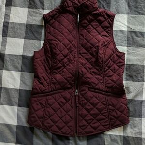 Burgendy vest